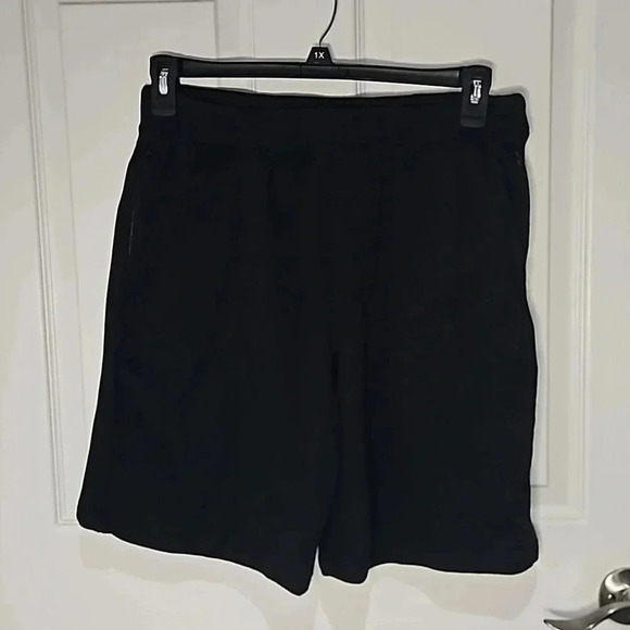 EDDIE BAUER SHORTS - Picture 1 of 9